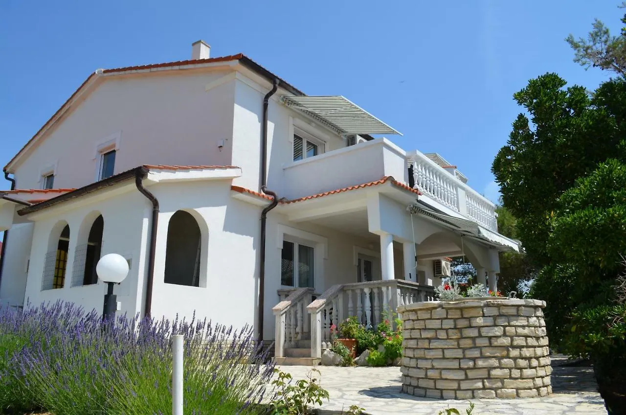 Apartment Tommy Barbat na Rabu
